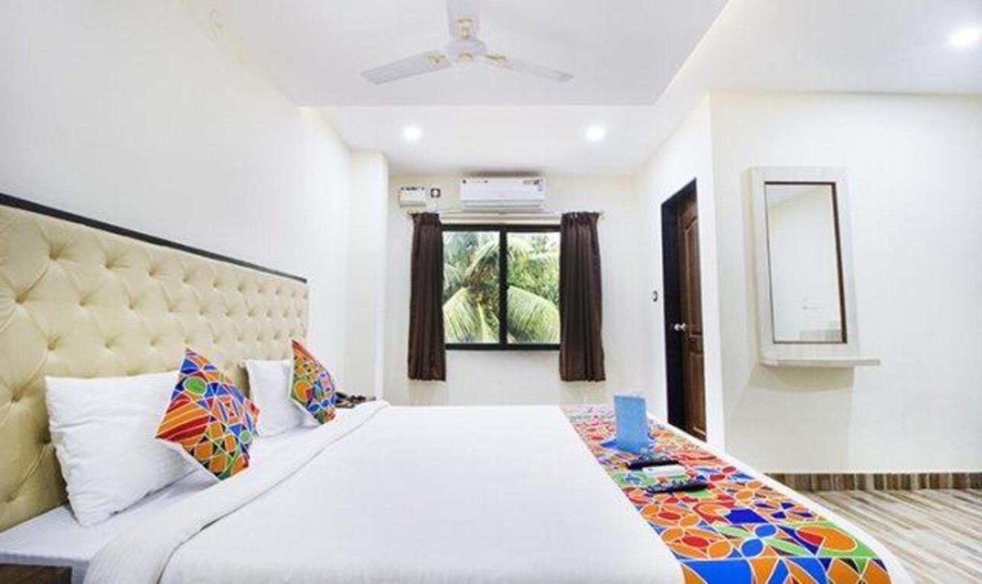 Fabexpress Orchid The Sky Hotel Calangute Exterior photo